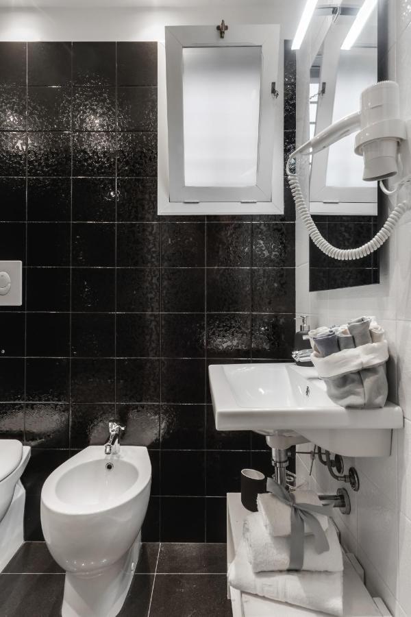 Dimora Elce Suites Elegance & Design Лече Екстериор снимка
